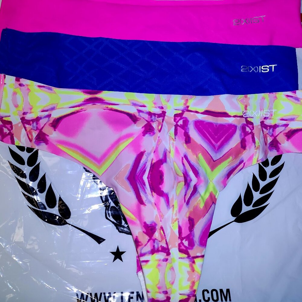 Women's 2(x)ist Laser Cut Thongs XS